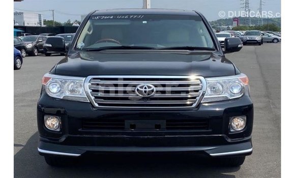 Acheter Import Utilitaire Toyota Land Cruiser Noir à Import - Dubai, Agadez Acheter Import Utilitaire Toyota Land Cruiser Noir à Import - Dubai, Agadez