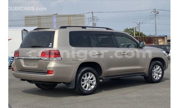 Sayi Imported Toyota Land Cruiser Other Babbar mota in Import - Dubai a Agadez Sayi Imported Toyota Land Cruiser Other Babbar mota in Import - Dubai a Agadez
