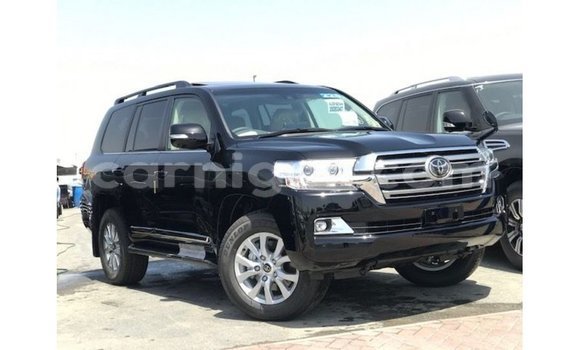 Sayi Imported Toyota Land Cruiser Black Babbar mota in Import - Dubai a Agadez Sayi Imported Toyota Land Cruiser Black Babbar mota in Import - Dubai a Agadez