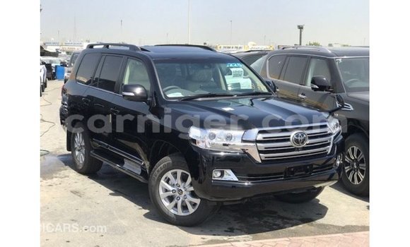 Sayi Imported Toyota Land Cruiser Black Babbar mota in Import - Dubai a Agadez Sayi Imported Toyota Land Cruiser Black Babbar mota in Import - Dubai a Agadez
