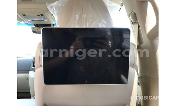 Sayi Imported Toyota Land Cruiser Black Babbar mota in Import - Dubai a Agadez Sayi Imported Toyota Land Cruiser Black Babbar mota in Import - Dubai a Agadez