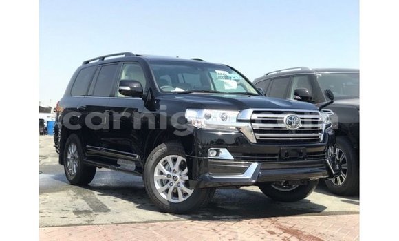 Sayi Imported Toyota Land Cruiser Black Babbar mota in Import - Dubai a Agadez Sayi Imported Toyota Land Cruiser Black Babbar mota in Import - Dubai a Agadez