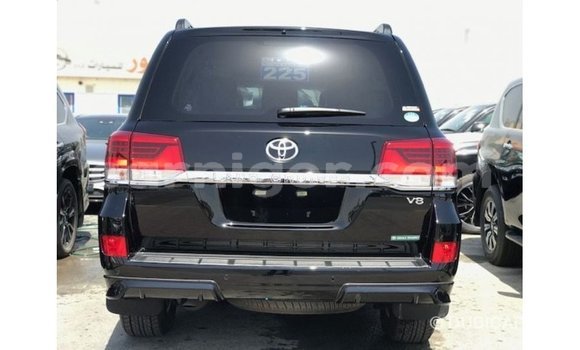Sayi Imported Toyota Land Cruiser Black Babbar mota in Import - Dubai a Agadez Sayi Imported Toyota Land Cruiser Black Babbar mota in Import - Dubai a Agadez