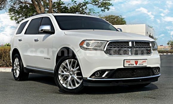 Buy Import Dodge Durango White Car in Import - Dubai in Agadez