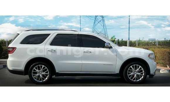 Sayi Imported Dodge Durango White Mota in Import - Dubai a Agadez Sayi Imported Dodge Durango White Mota in Import - Dubai a Agadez