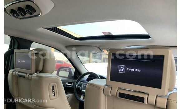 Sayi Imported Dodge Durango White Mota in Import - Dubai a Agadez Sayi Imported Dodge Durango White Mota in Import - Dubai a Agadez