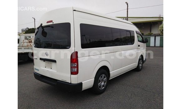 Buy Import Toyota Hiace White Car in Import - Dubai in Agadez Buy Import Toyota Hiace White Car in Import - Dubai in Agadez
