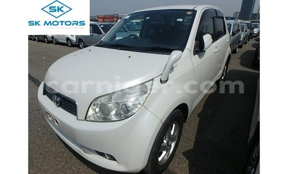 Sayi Imported Toyota Rush White Mota in Import - Dubai a Agadez Sayi Imported Toyota Rush White Mota in Import - Dubai a Agadez