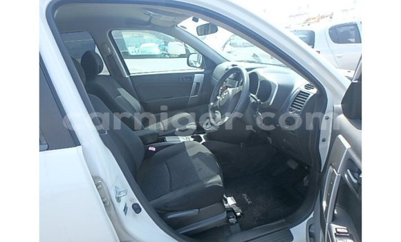 Buy Import Toyota Rush White Car in Import - Dubai in Agadez Buy Import Toyota Rush White Car in Import - Dubai in Agadez