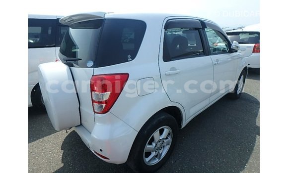 Buy Import Toyota Rush White Car in Import - Dubai in Agadez Buy Import Toyota Rush White Car in Import - Dubai in Agadez