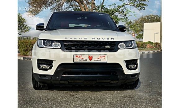 Sayi Imported Land Rover Range Rover White Mota in Import - Dubai a Agadez Sayi Imported Land Rover Range Rover White Mota in Import - Dubai a Agadez