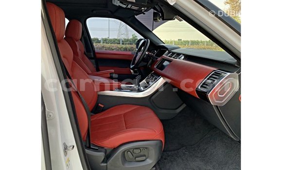 Sayi Imported Land Rover Range Rover White Mota in Import - Dubai a Agadez Sayi Imported Land Rover Range Rover White Mota in Import - Dubai a Agadez