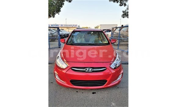 Sayi Imported Hyundai Accent Red Mota in Import - Dubai a Agadez Sayi Imported Hyundai Accent Red Mota in Import - Dubai a Agadez