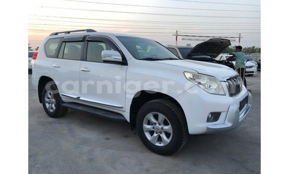Buy Import Toyota Prado White Car in Import - Dubai in Agadez Buy Import Toyota Prado White Car in Import - Dubai in Agadez