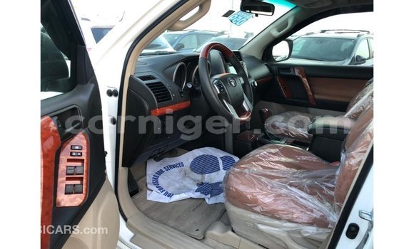 Buy Import Toyota Prado White Car in Import - Dubai in Agadez Buy Import Toyota Prado White Car in Import - Dubai in Agadez