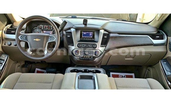 Sayi Imported Chevrolet Tahoe White Mota in Import - Dubai a Agadez Sayi Imported Chevrolet Tahoe White Mota in Import - Dubai a Agadez