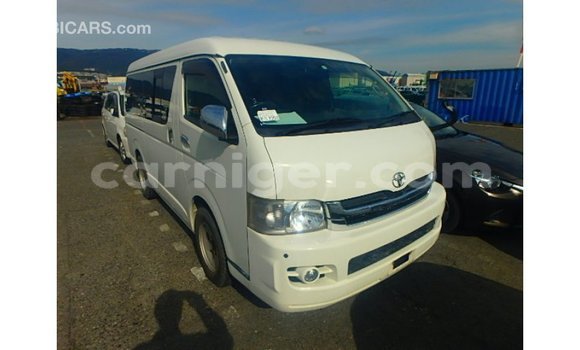 Buy Import Toyota Hiace White Car in Import - Dubai in Agadez Buy Import Toyota Hiace White Car in Import - Dubai in Agadez