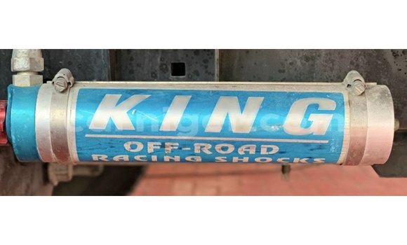 Sayi Imported Ford AEV AMBULANCE Red Babbar mota in Import - Dubai a Agadez Sayi Imported Ford AEV AMBULANCE Red Babbar mota in Import - Dubai a Agadez