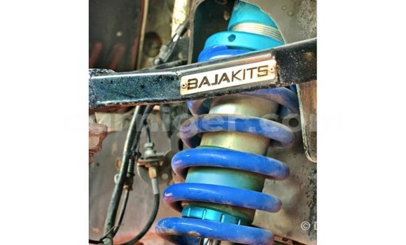 Sayi Imported Ford AEV AMBULANCE Red Babbar mota in Import - Dubai a Agadez Sayi Imported Ford AEV AMBULANCE Red Babbar mota in Import - Dubai a Agadez