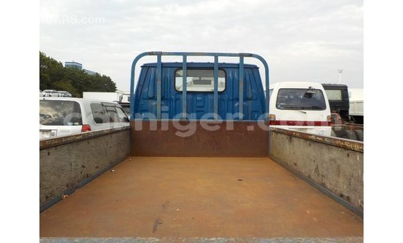 Buy Import Toyota Dyna Blue Truck in Import - Dubai in Agadez Buy Import Toyota Dyna Blue Truck in Import - Dubai in Agadez