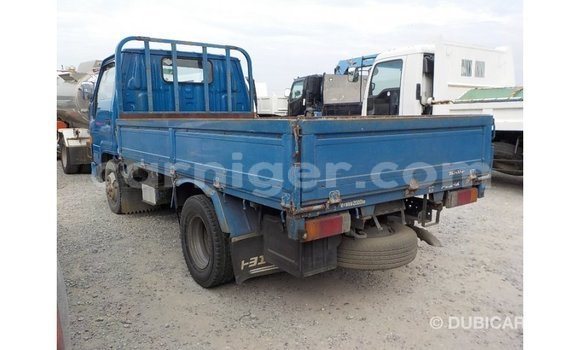 Buy Import Toyota Dyna Blue Truck in Import - Dubai in Agadez Buy Import Toyota Dyna Blue Truck in Import - Dubai in Agadez