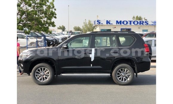 Sayi Imported Toyota Prado Black Mota in Import - Dubai a Agadez Sayi Imported Toyota Prado Black Mota in Import - Dubai a Agadez
