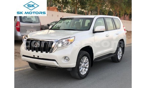Sayi Imported Toyota Prado White Mota in Import - Dubai a Agadez Sayi Imported Toyota Prado White Mota in Import - Dubai a Agadez