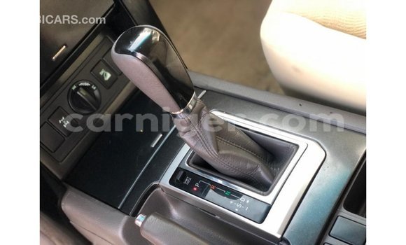 Sayi Imported Toyota Prado White Mota in Import - Dubai a Agadez Sayi Imported Toyota Prado White Mota in Import - Dubai a Agadez