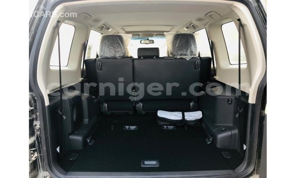 Sayi Imported Mitsubishi Pajero Black Mota in Import - Dubai a Agadez Sayi Imported Mitsubishi Pajero Black Mota in Import - Dubai a Agadez