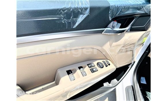 Buy Import Hyundai Elantra White Car in Import - Dubai in Agadez Buy Import Hyundai Elantra White Car in Import - Dubai in Agadez