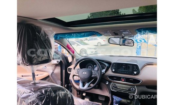 Sayi Imported Hyundai Santa Fe Green Mota in Import - Dubai a Agadez Sayi Imported Hyundai Santa Fe Green Mota in Import - Dubai a Agadez