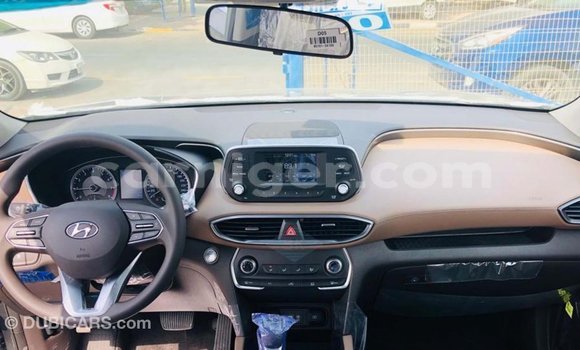 Sayi Imported Hyundai Santa Fe Green Mota in Import - Dubai a Agadez Sayi Imported Hyundai Santa Fe Green Mota in Import - Dubai a Agadez