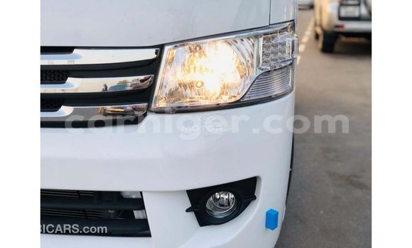 Sayi Imported Foton Tunland White Mota in Import - Dubai a Agadez Sayi Imported Foton Tunland White Mota in Import - Dubai a Agadez