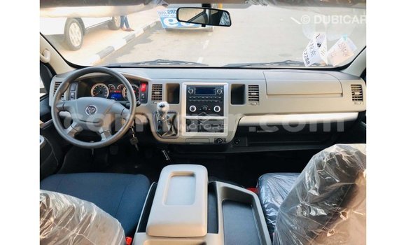 Sayi Imported Foton Tunland White Mota in Import - Dubai a Agadez Sayi Imported Foton Tunland White Mota in Import - Dubai a Agadez