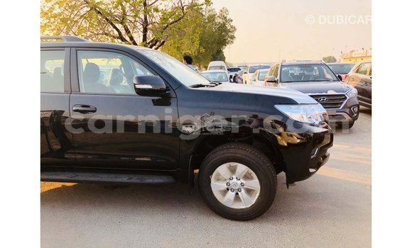 Sayi Imported Toyota Prado Black Mota in Import - Dubai a Agadez Sayi Imported Toyota Prado Black Mota in Import - Dubai a Agadez