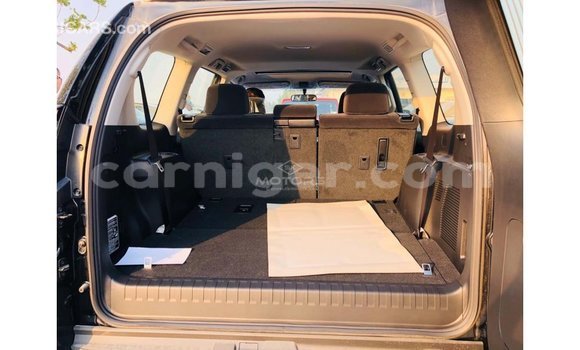 Sayi Imported Toyota Prado Black Mota in Import - Dubai a Agadez Sayi Imported Toyota Prado Black Mota in Import - Dubai a Agadez