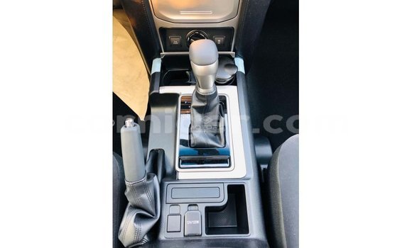 Sayi Imported Toyota Prado Black Mota in Import - Dubai a Agadez Sayi Imported Toyota Prado Black Mota in Import - Dubai a Agadez