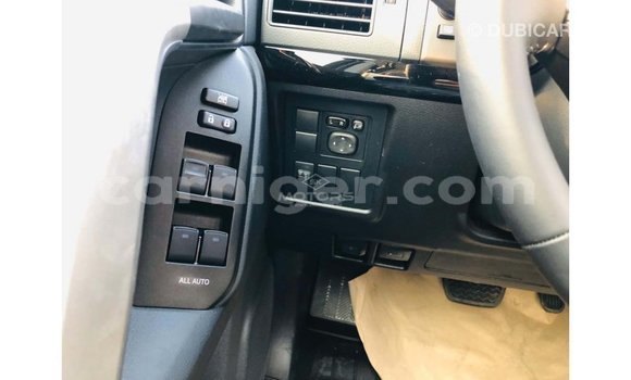 Sayi Imported Toyota Prado Black Mota in Import - Dubai a Agadez Sayi Imported Toyota Prado Black Mota in Import - Dubai a Agadez