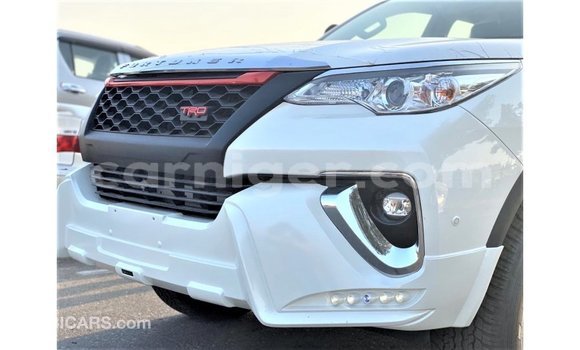 Buy Import Toyota Fortuner White Car in Import - Dubai in Agadez Buy Import Toyota Fortuner White Car in Import - Dubai in Agadez