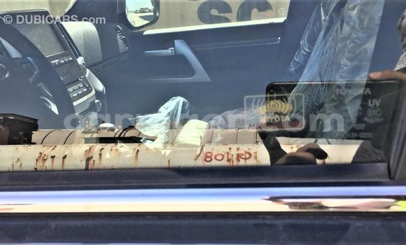 Buy Import Toyota Land Cruiser Black Truck in Import - Dubai in Agadez Buy Import Toyota Land Cruiser Black Truck in Import - Dubai in Agadez