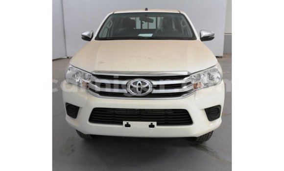 اشتري Imported Toyota Hilux White سيارة في Import - Dubai في أغاديز اشتري Imported Toyota Hilux White سيارة في Import - Dubai في أغاديز