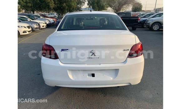 Sayi Imported Peugeot 301 White Mota in Import - Dubai a Agadez Sayi Imported Peugeot 301 White Mota in Import - Dubai a Agadez