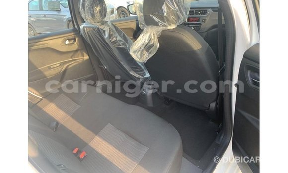 Sayi Imported Peugeot 301 White Mota in Import - Dubai a Agadez Sayi Imported Peugeot 301 White Mota in Import - Dubai a Agadez