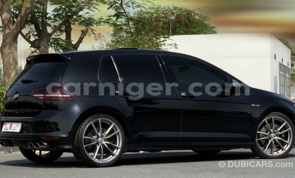 Sayi Imported Volkswagen Golf Black Mota in Import - Dubai a Agadez Sayi Imported Volkswagen Golf Black Mota in Import - Dubai a Agadez