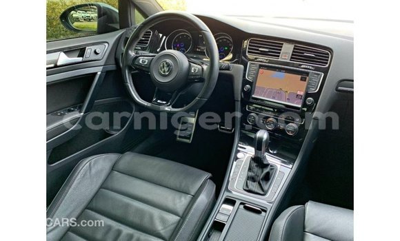 Sayi Imported Volkswagen Golf Black Mota in Import - Dubai a Agadez Sayi Imported Volkswagen Golf Black Mota in Import - Dubai a Agadez