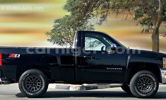 Sayi Imported Chevrolet Silverado Black Mota in Import - Dubai a Agadez Sayi Imported Chevrolet Silverado Black Mota in Import - Dubai a Agadez