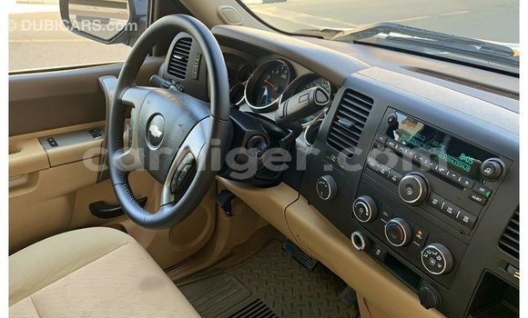 Sayi Imported Chevrolet Silverado Black Mota in Import - Dubai a Agadez Sayi Imported Chevrolet Silverado Black Mota in Import - Dubai a Agadez