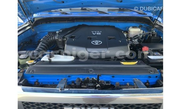 Sayi Imported Toyota FJ Cruiser Blue Mota in Import - Dubai a Agadez Sayi Imported Toyota FJ Cruiser Blue Mota in Import - Dubai a Agadez