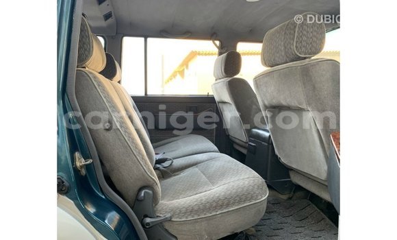 Sayi Imported Nissan Patrol Blue Mota in Import - Dubai a Agadez Sayi Imported Nissan Patrol Blue Mota in Import - Dubai a Agadez