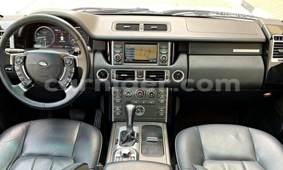 Sayi Imported Land Rover Range Rover White Mota in Import - Dubai a Agadez Sayi Imported Land Rover Range Rover White Mota in Import - Dubai a Agadez